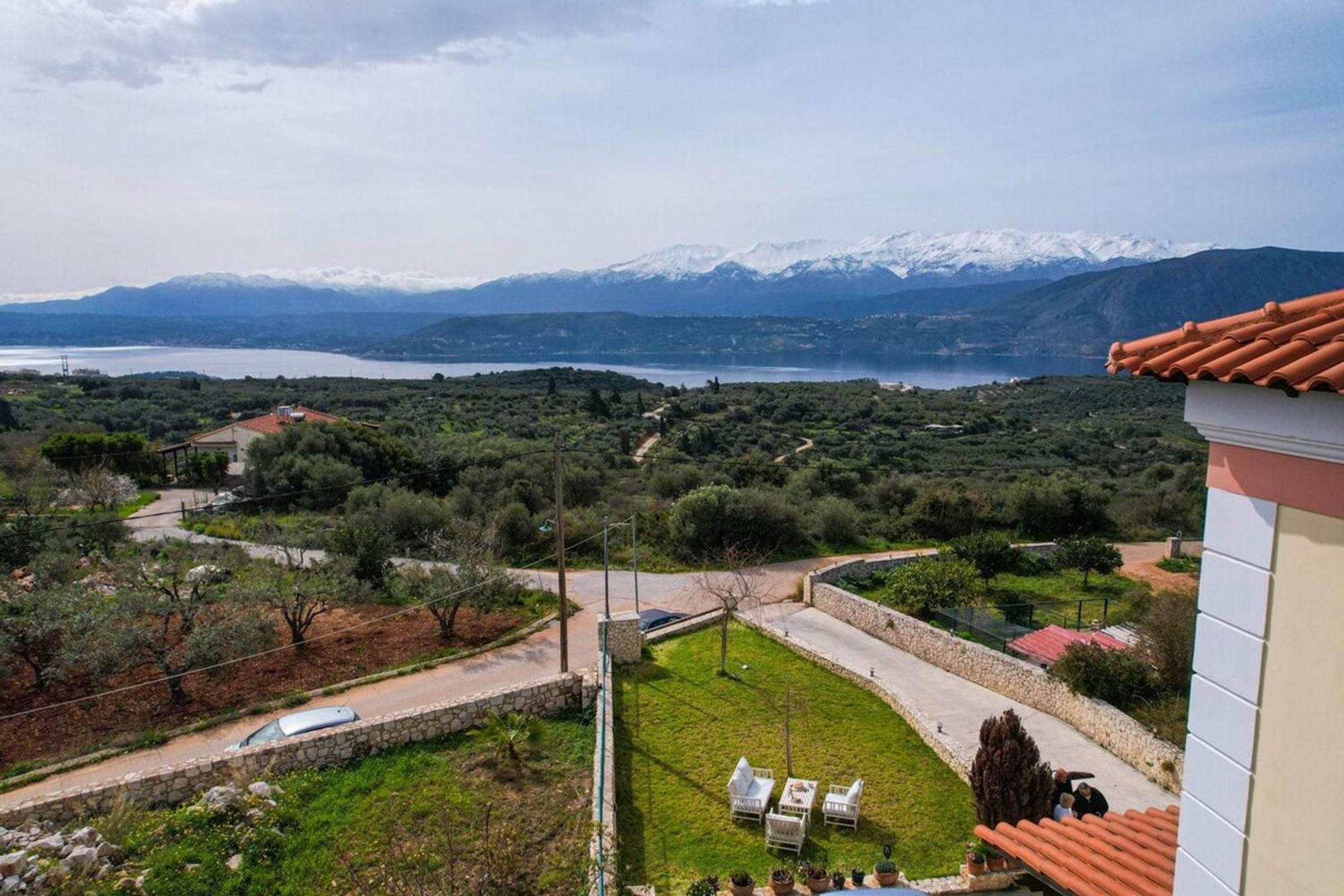 Villa Aitheras With Sea Views And Garden Sternai Exterior photo